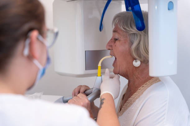 Best Cracked Tooth Emergency Dentist  in East Bakersfield, CA